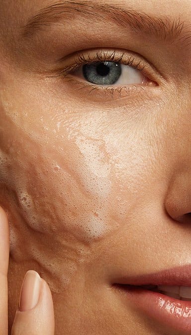 deep cleansing gel für eine klare ausgeglichene haut - weleda